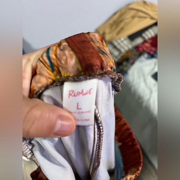 ROMWE Multicolor Patchwork Pants - Picture 3 of 4